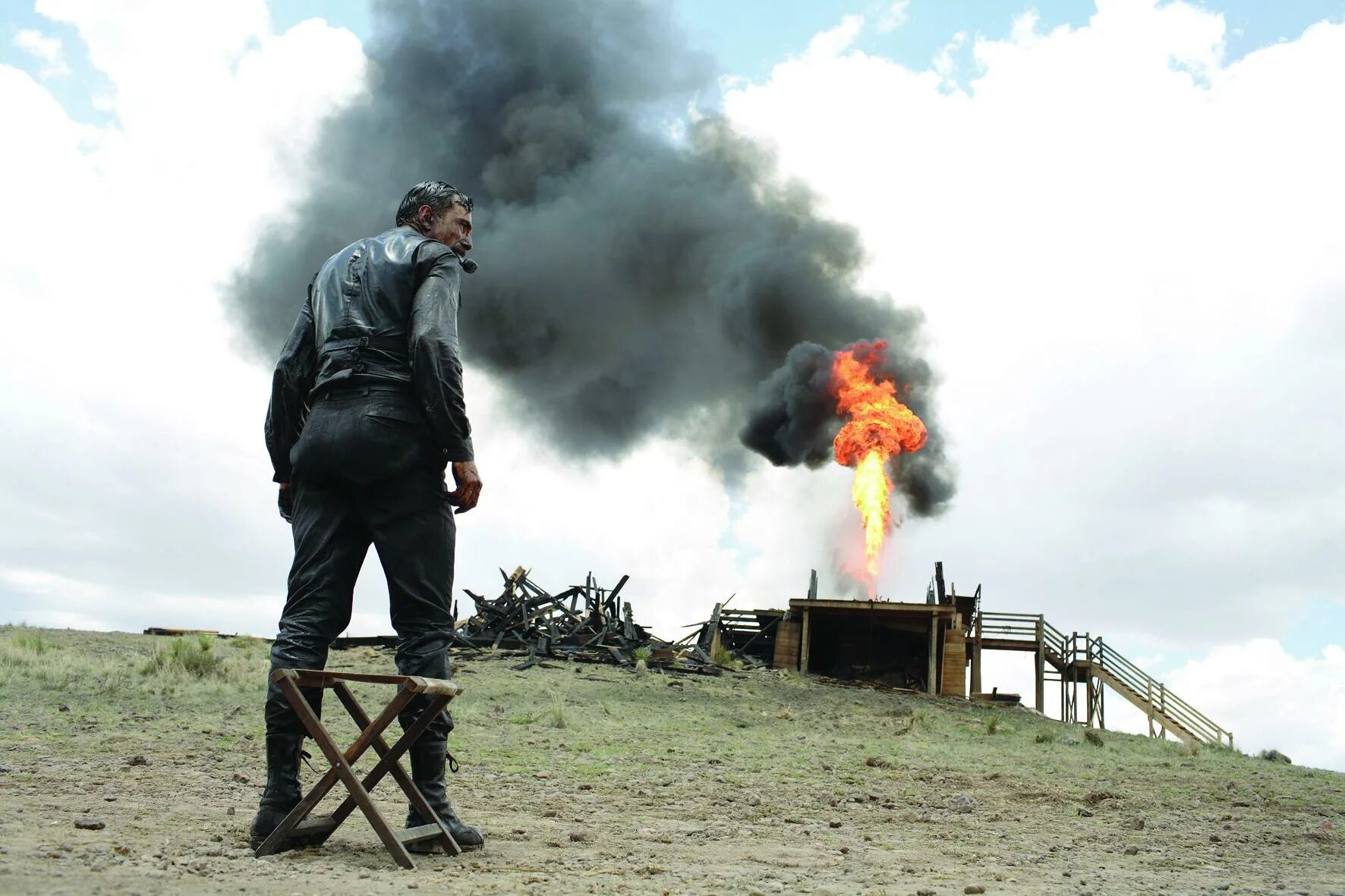 There will be a way. There will be Blood фильм. Дэниел Дэй-Льюис нефть. Нефть (there will be Blood, 2007). Нефть пол Томас Андерсон.