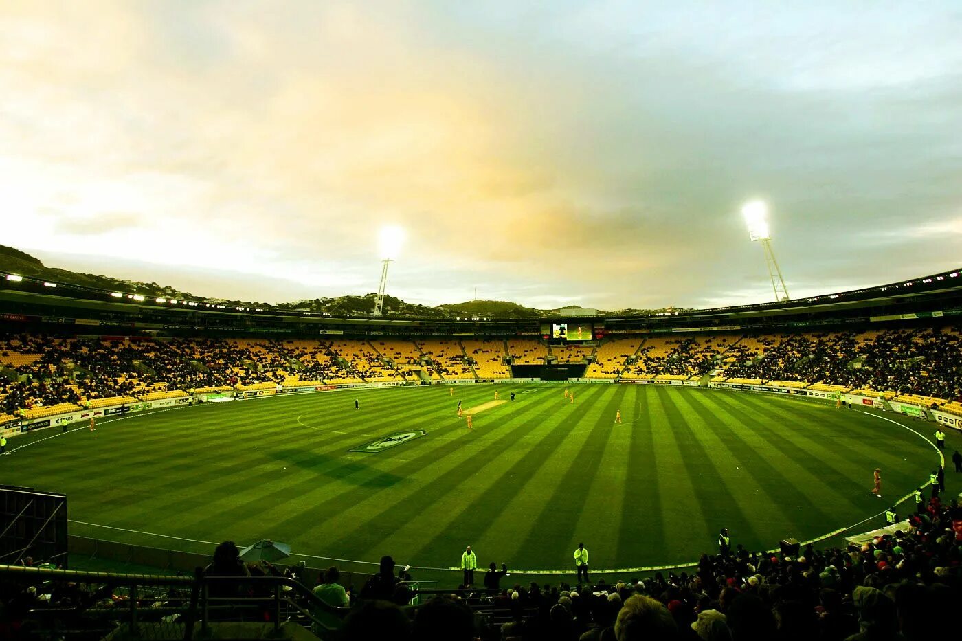 Cricket Stadium. Cricket Stadion. Стадион крикет поле. Поле для крикета.