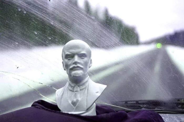 Дедушка ленин хороший был. Ленин. дедушка ленин. дед ленина. дедуля ленин.