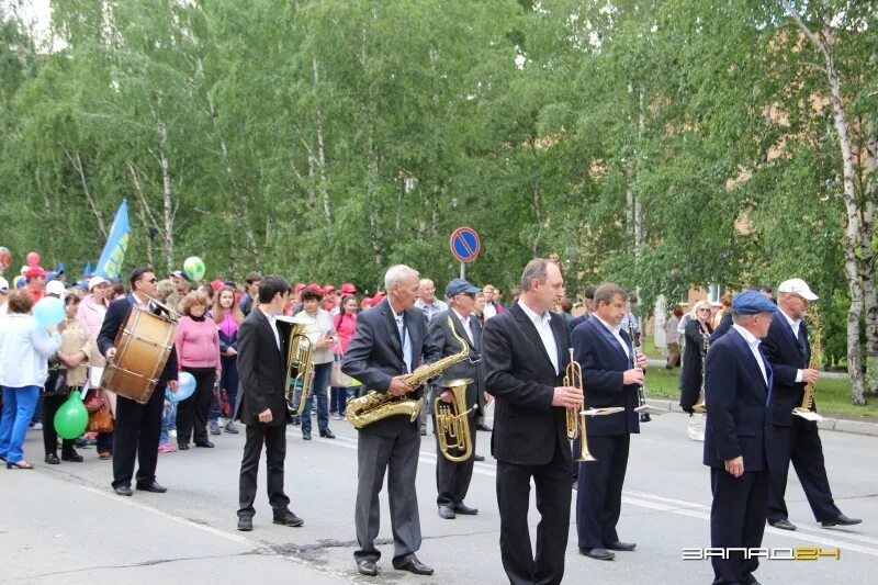 Край запад 24. 9 Мая большой Улуй. Запад 24 день города. Запад 24 большой Улуй последние.