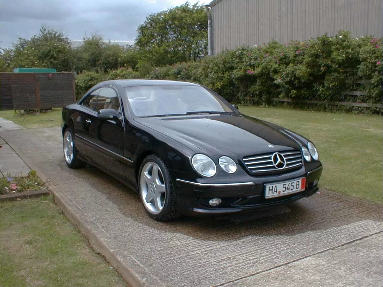 Купить мерседес 2001. Mercedes cl500 2001. Мерседес CL 2001. Mercedes Benz CL 2001. Mercedes cl600 2001.