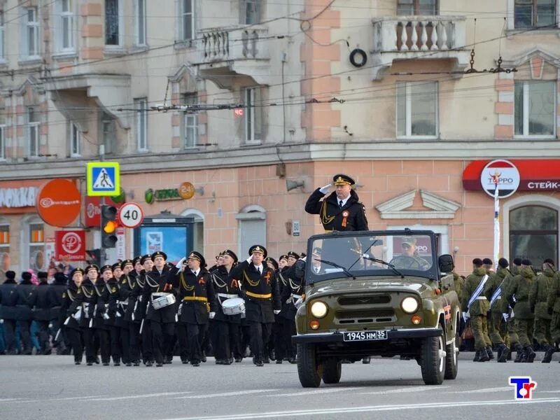 Генеральная репетиция парада. Парад Победы Мурманск МГТУ. День Победы Мурманск. Когда в Мурманске Генеральная репетиция парада. Фото парад Победы Мурманск 2010-2014.