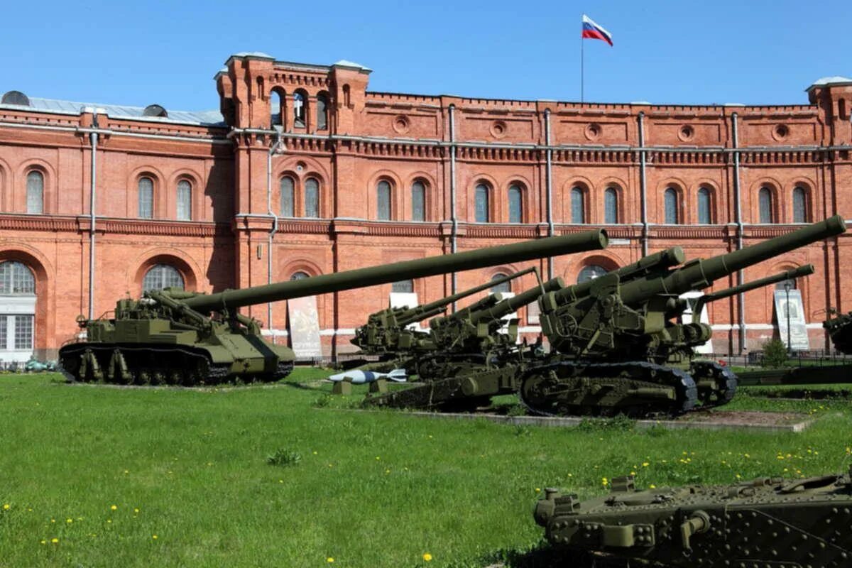 Военно-исторический музей артиллерии в Санкт-Петербурге. СПБ военно исторический музей артиллерии. Военно-исторический музей артиллерии, инженерных войск и войск связи. Музей инженерных войск и артиллерии Санкт-Петербург. Музей военный остров