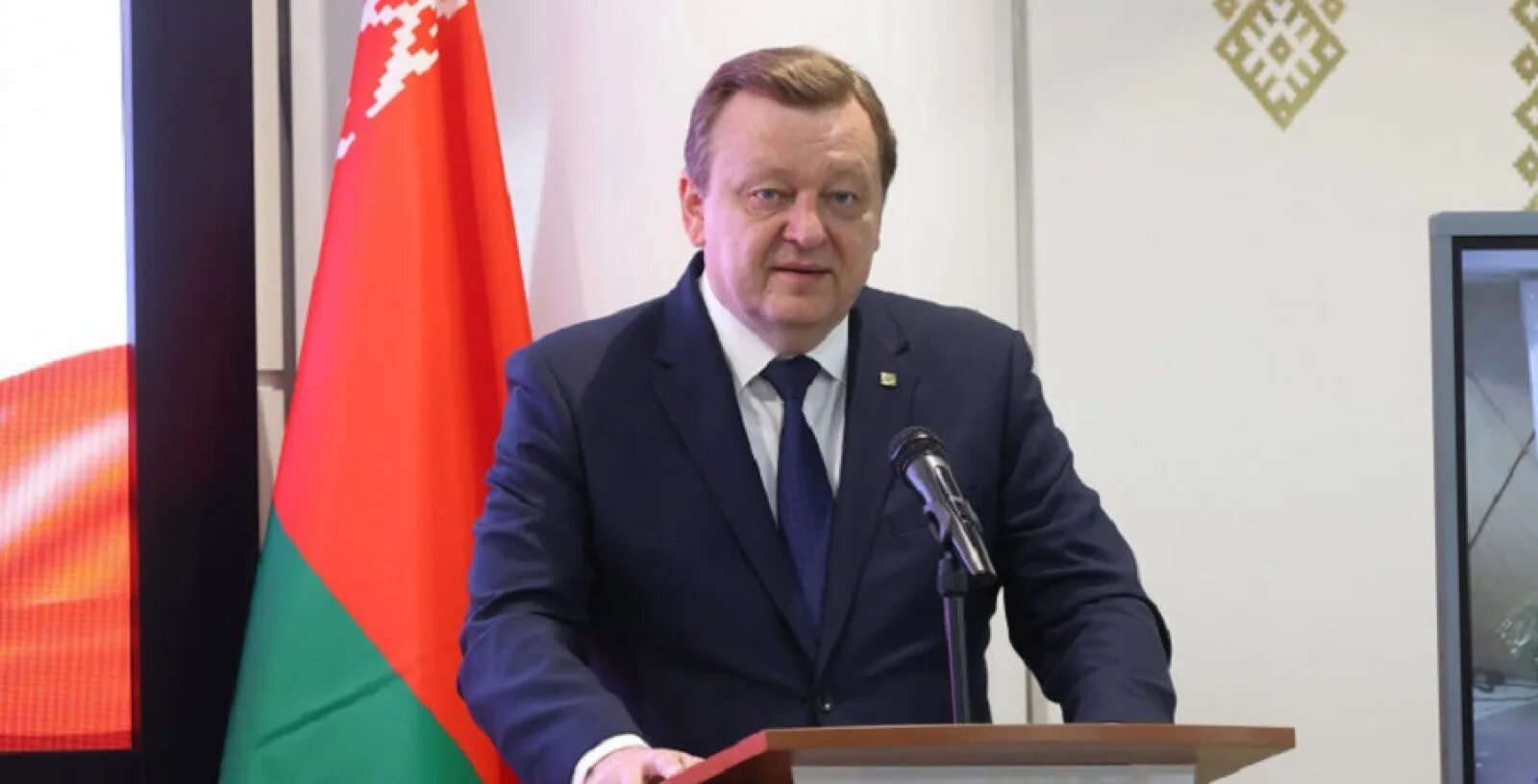 Премьер-министра республики беларусь головченко. Новый министр беларуси. Министр образования республики беларусь 2022. Премьер министр рб. Министры рб.