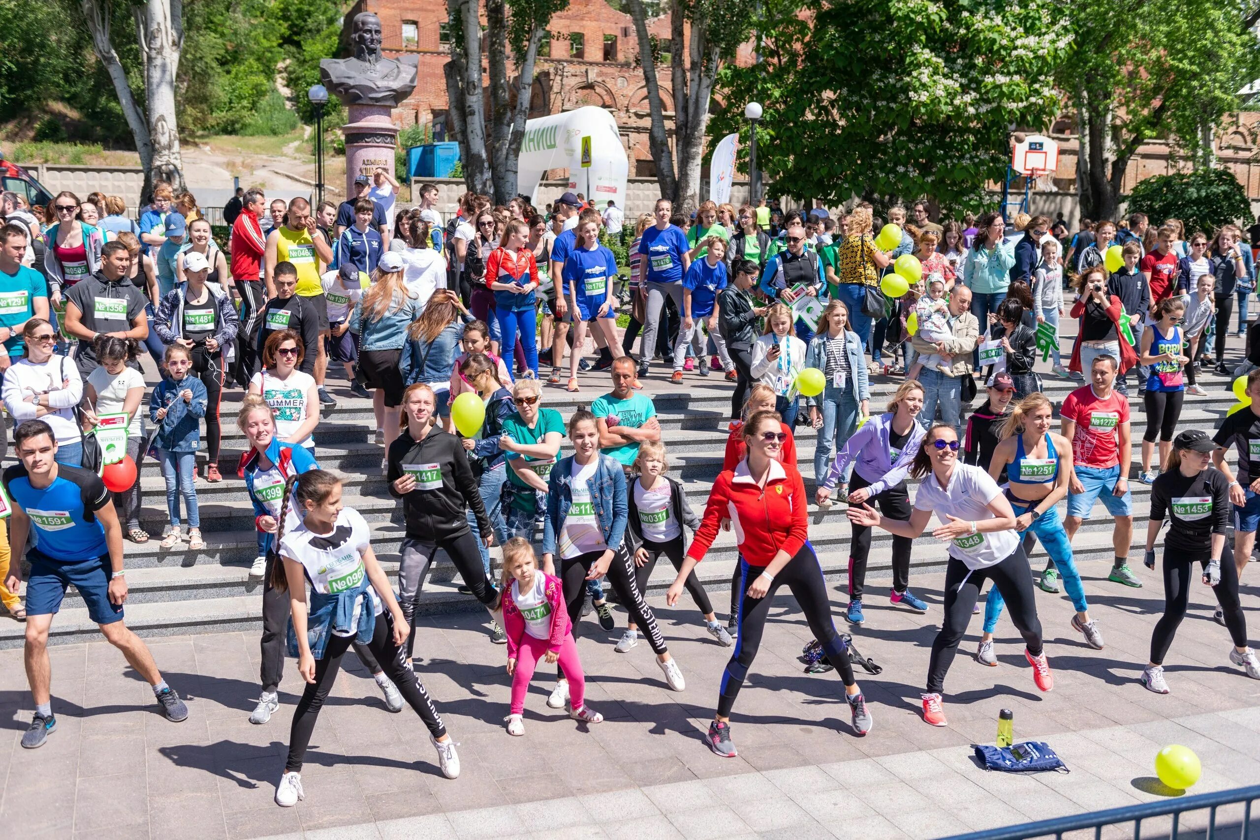 Зеленый марафон сбербанк. Зеленый марафон ростов. Зеленый марафон волонтеры. Марафон ростов-на-дону. Зеленый марафон ростов.