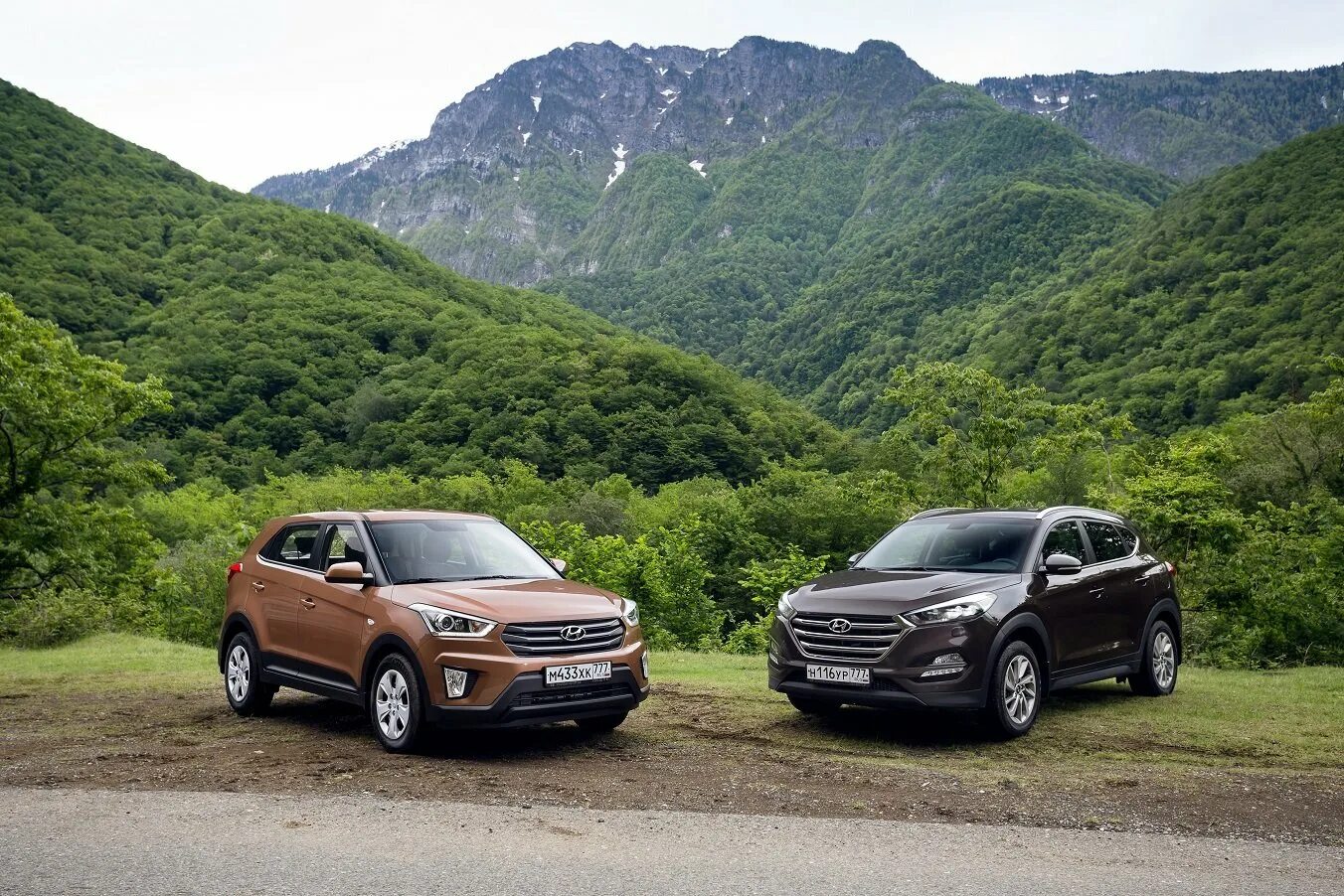 Хендай крета туссан. Туксон 2021 санта фе. Hyundai creta и hyundai tucson. Хендай крета туссан. Hyundai creta tucson.