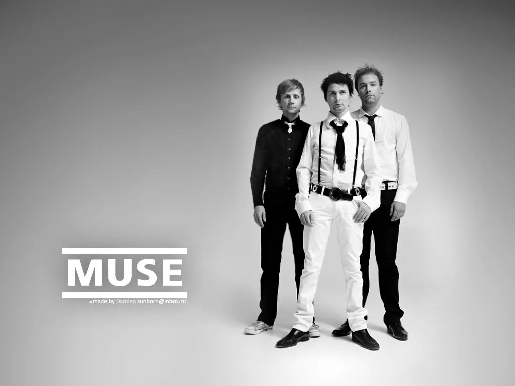 Muse undisclosed desires. Группа Muse. Группа Muse Постер. Muse 2005. Братья Мьюз.