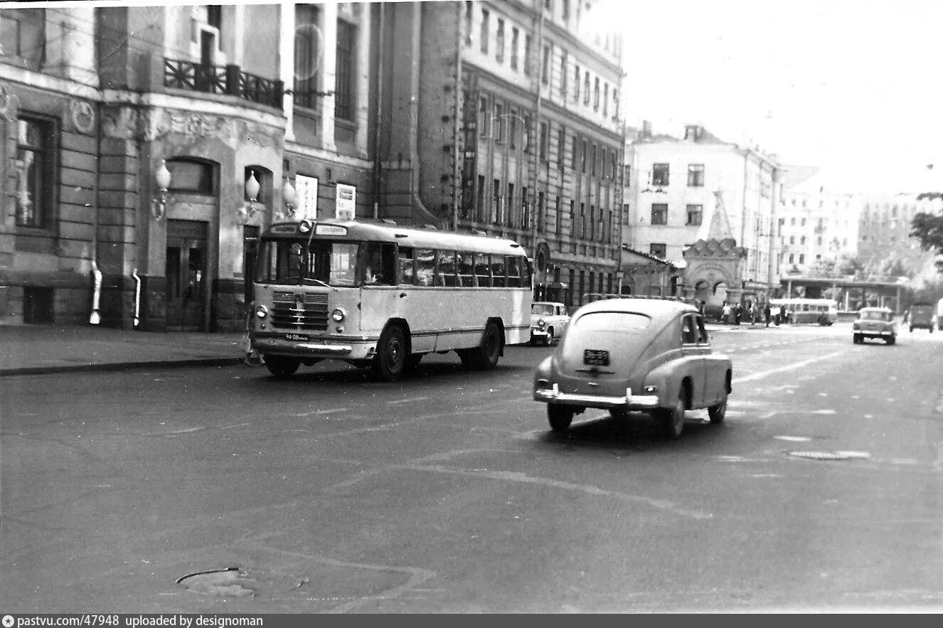 Малая Дмитровка 1960 год. Театр Ленком 70 годы. Большая Дмитровка 1960 год. Углу улицы Чехова (ныне малая Дмитровка) и садового кольца.. Ленком улица