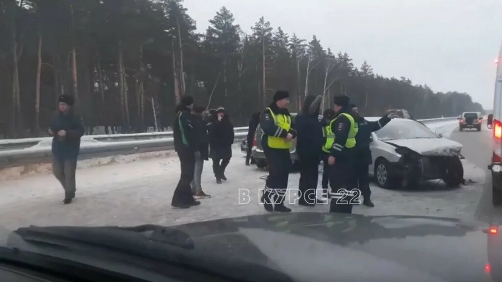 митинги навального 2021. авария на петровской трассе саратовская область. российское движение детей и молодежи движение первых. дальний восток протесты. день рождения деда мороза и снегурочки 30 января.