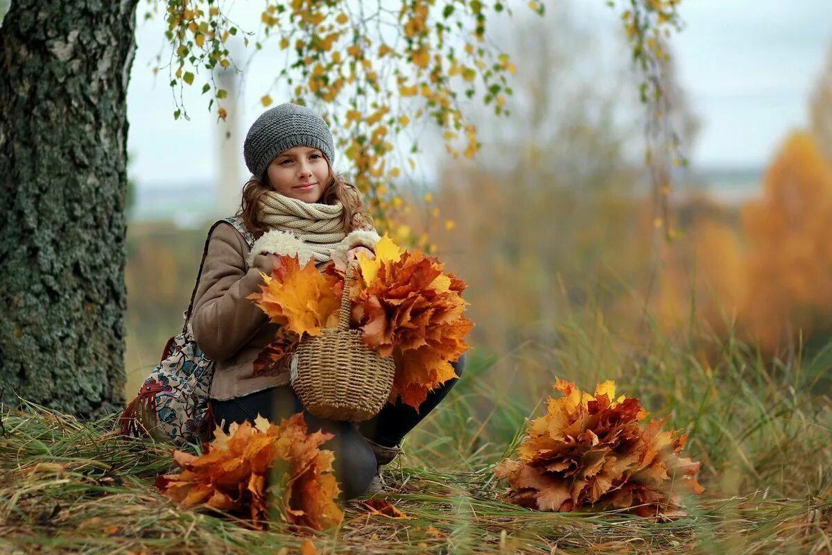 Хороший осени картинки. Счастье осенью. Счастливой осени. Тёплая осень. Осеннее настроение.