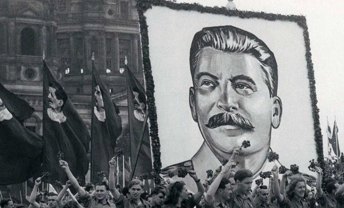 Сталин запрещает. Сталин запретил. Сталин кровавый диктатор. Сталин запретил. Чтобы товарищ сталин спасибо сказал.