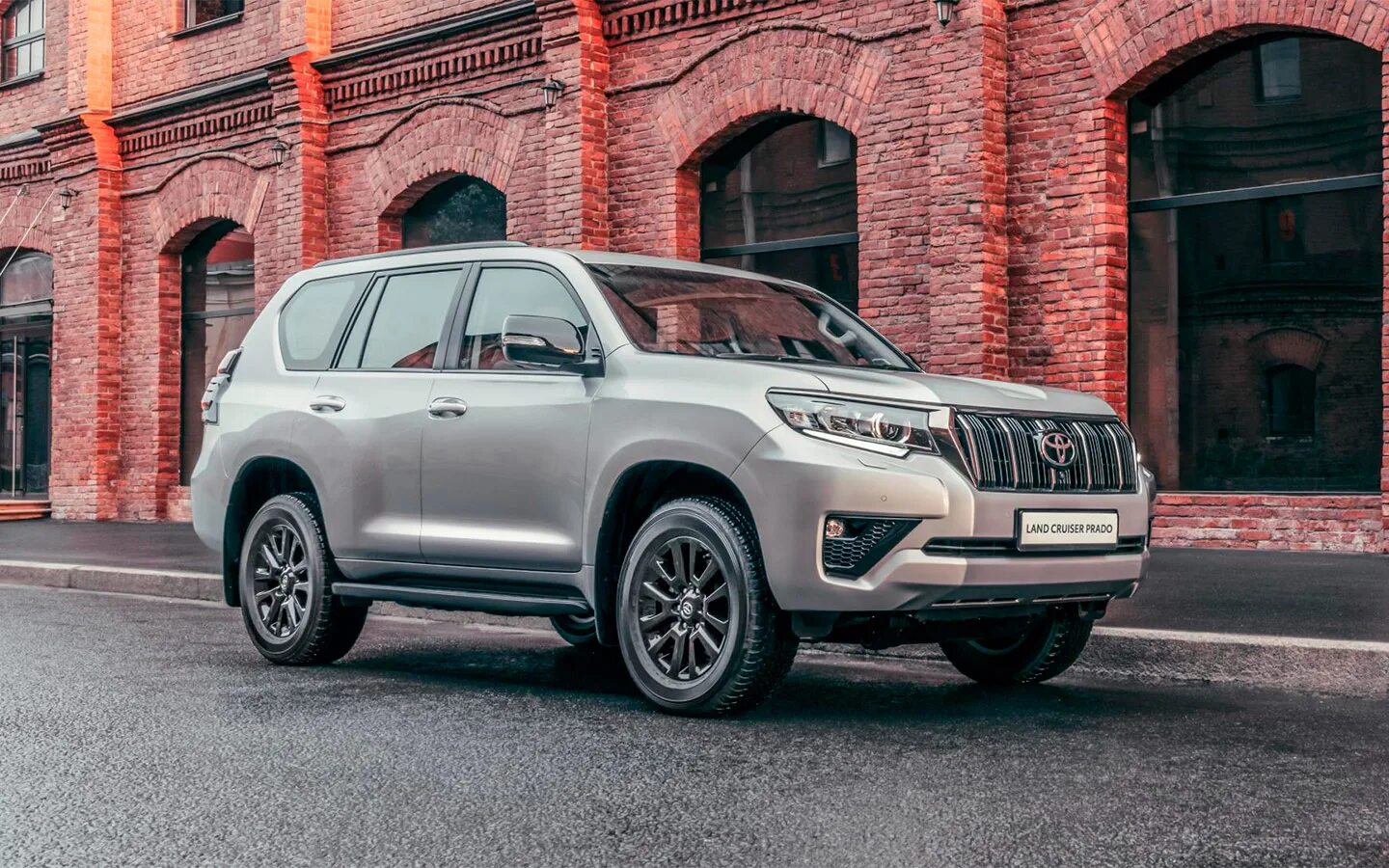 Фото нового ленд крузер прадо. Toyota Land Cruiser Prado 2021. Toyota Land Cruiser Prado 300. Новый Тойота Прадо 2022. Land Cruiser Prado 2022.