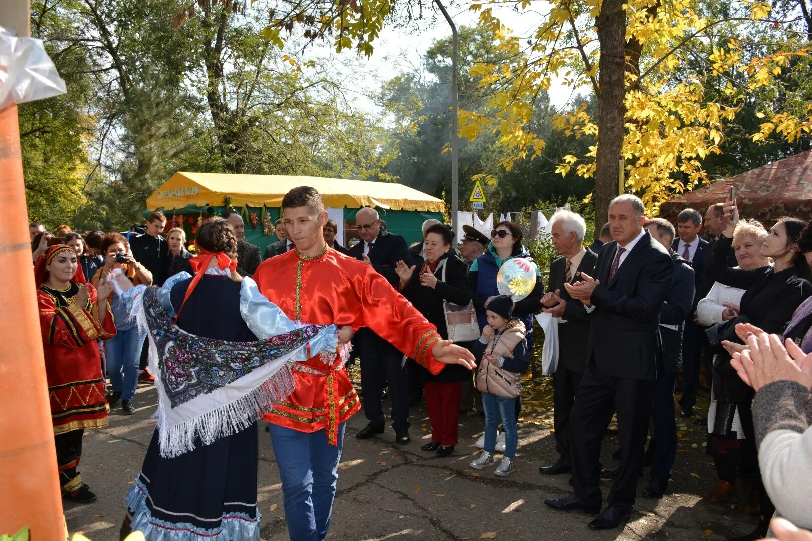 Апанасенковская администрация ставропольского края. Село Дивное Апанасенковского района Ставропольского края. Село Киевка Ставропольский край Апанасенковский район. Село Вознесеновское Ставропольский край Апанасенковский район. Мосэнергосбыт село Дивное Апанасенковский район Ставропольский край.