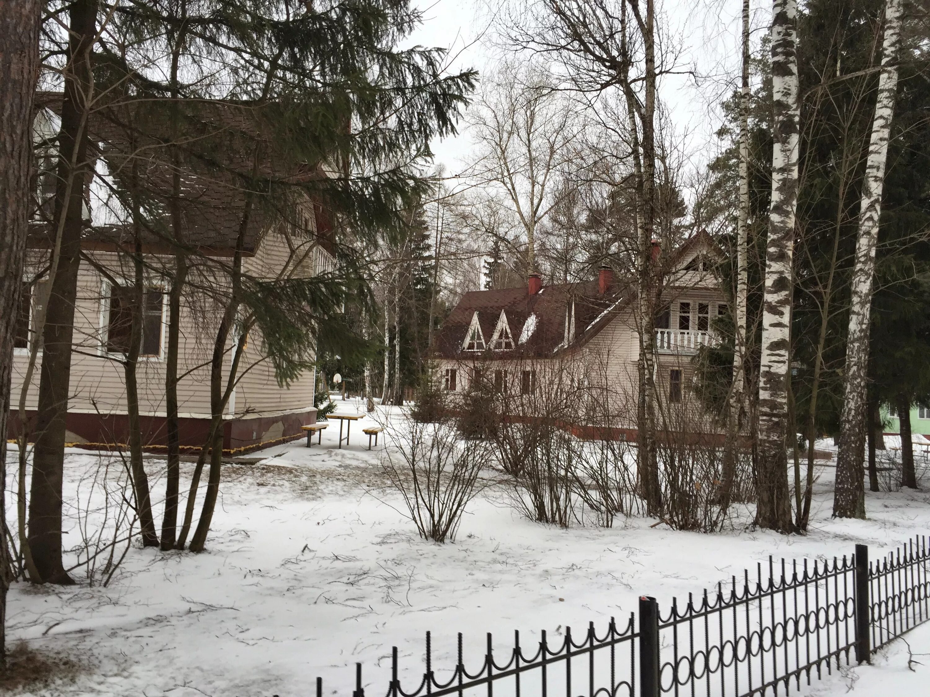 посёлок юность щёлковский район пансионат юность. санаторий юность московская область щелковский район. парк отель юность щелковский район. пансионат щелковское шоссе. санаторий щелковское шоссе бывший мидовский.