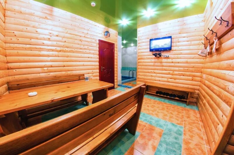 Бани с бассейном хабаровск. Защитинские бани казахстан усть-каменогорск. Усталый железнодорожник усть-каменогорск сауна. Сауна пилот рязань. Сауна пилот в рязани в дашково.