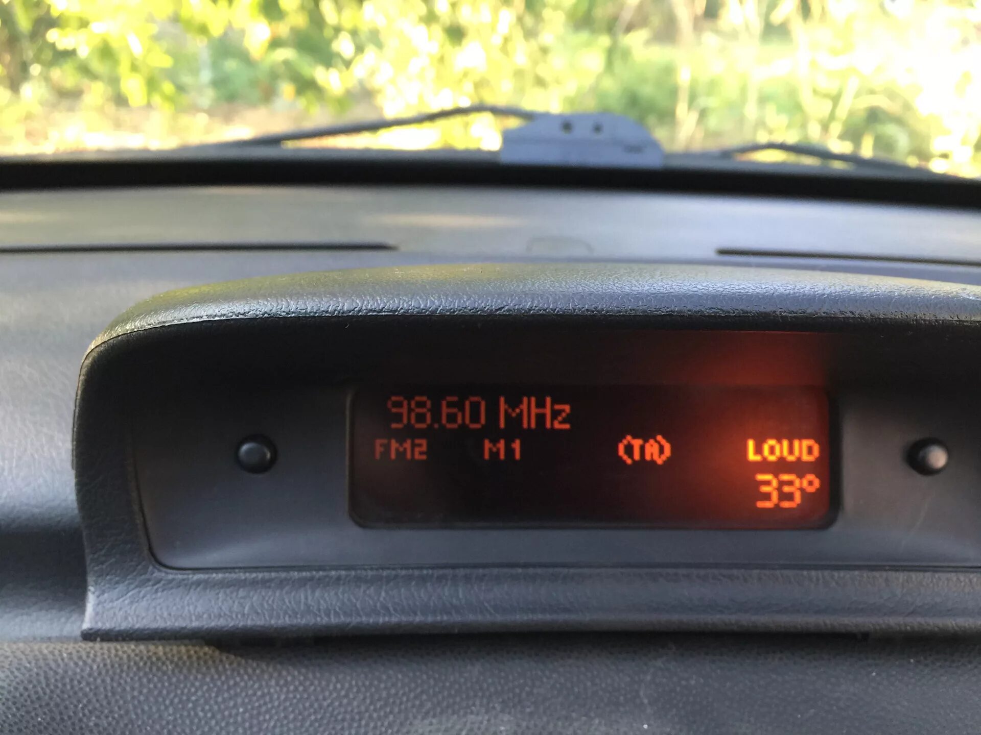 Дисплея бортового компьютера