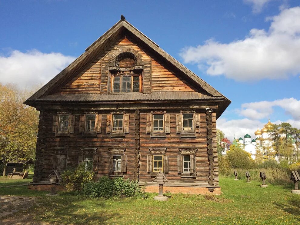 Дома старого образца. Музей Костромская Слобода в Костроме. Музей деревянного зодчества Кострома. Музей деревянного зодчества Костромская Слобода. Кострома Слобода зодчество.