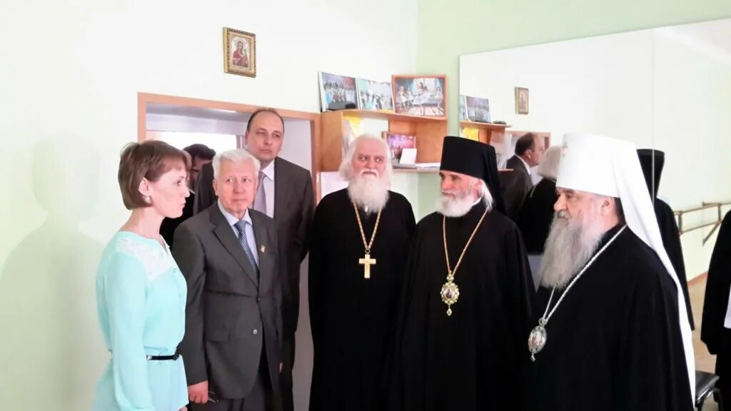 жребий патриарха тихона. московской патриархии митрополит воскресенский дионисий. управление делами московской патриархии. управляющий делами патриархии. митрополит дионисий воскресенский.