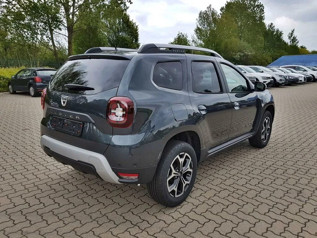 Renault Duster 2021. Рено Дастер 2 серый. Рено Дастер 2021 серый металлик. Renault Duster 2021 Black. Рено дастер дизель бу купить