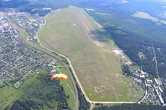 Аэродром киржач. Аэроклуб киржач. Аэродром добрынское владимирская область. Киржач аэропорт. Аэродром киржач.