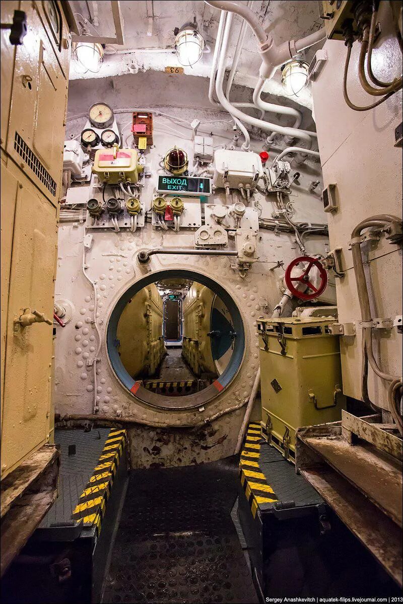Pin by Cameron Livingstone on Sinister Mechanism Russian submarine, Nuclear subm