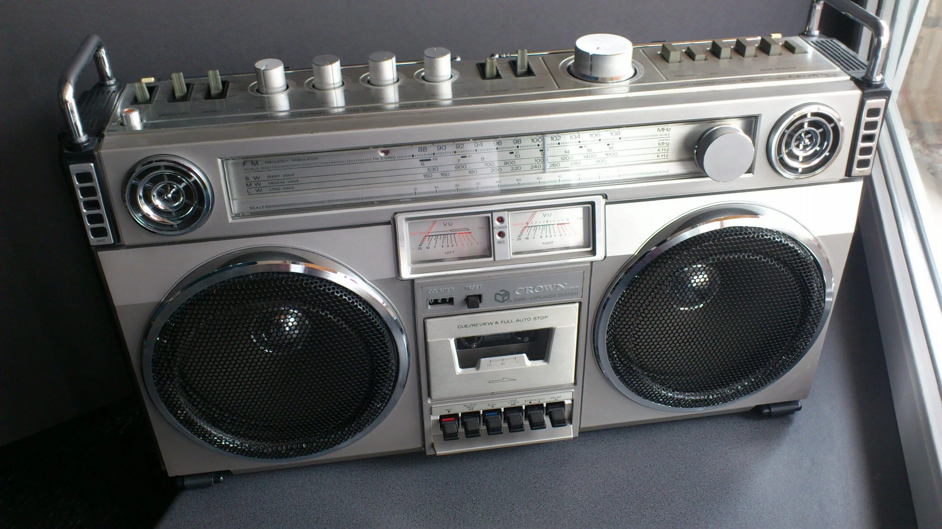 Crown csc-250l. Crown csc. Boombox crown csc-626. Crown csc-350l. Crown csc-350l.