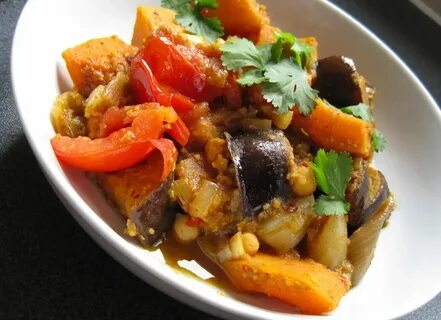 Баклажаны с мясом в мультиварке