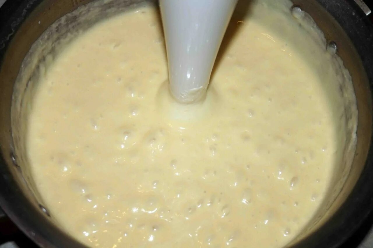 Рецепт картофельного теста на дрожжах. Блинное картофельное тесто. Картофельные дрожжи. Дрожжевые картофельные блины. Картошка и дрожжи.