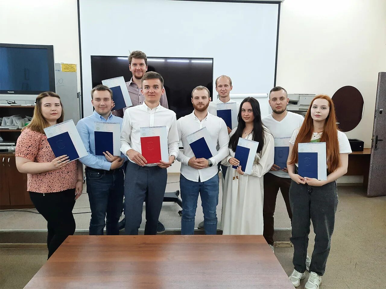 Учиться на управляющего. Нгту факультет бизнеса. Учиться на управляющего. Тренинги для сотрудников. Организация тренингов.