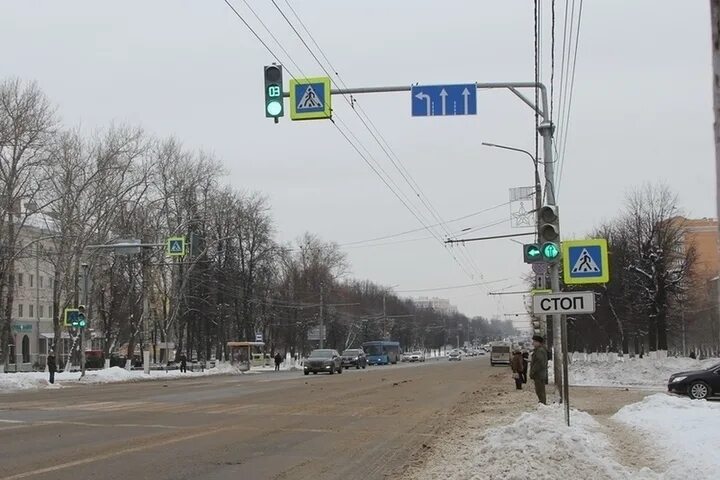 Ул стрелка. Тула перекресток ул. Советская и проспект Ленина в Туле. Перекресток на проспекте Ленина Тула. Тула перекресток перекресток. Перекрёсток дороги Тула.