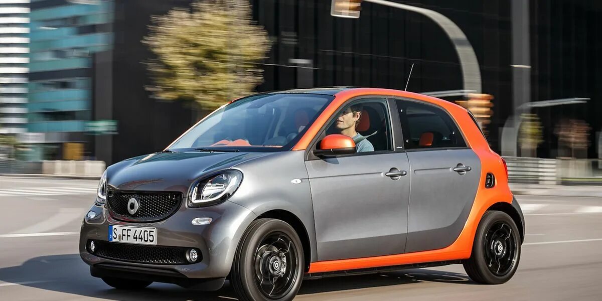 Мерседес смарт Форфоур. Smart Forfour 2015. Smart Fortwo 4. Smart Forfour Делимобиль.