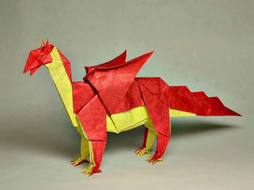 Как сделать дракона из картона своими руками. Оригами Дилофозавр. Бумажные драконы. Дракон из бумаги. Оригами дракон.
