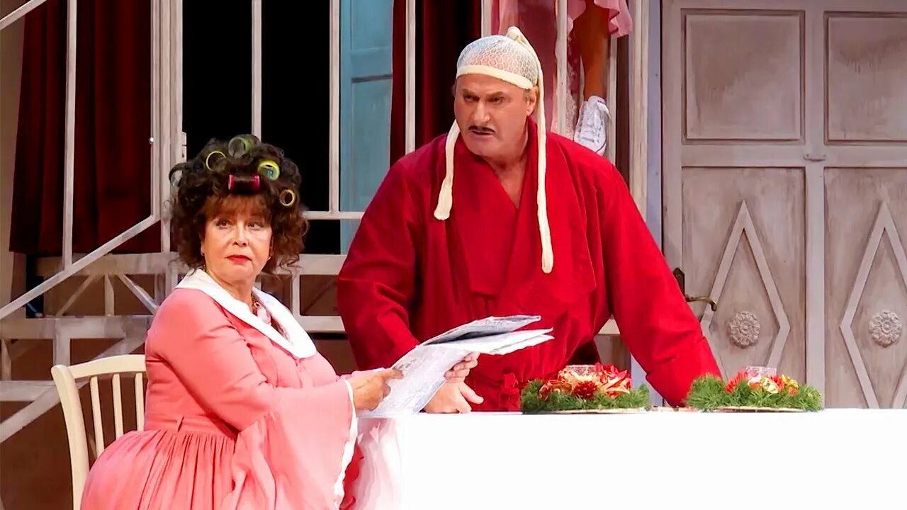 Спектакль синьор из высшего общества театра ленсовета. Спектакль сеньор из высшего. Спектакль сеньор из высшего. Синьор из высшего общества ленсовета стругачев. Спектакль сеньор из высшего.