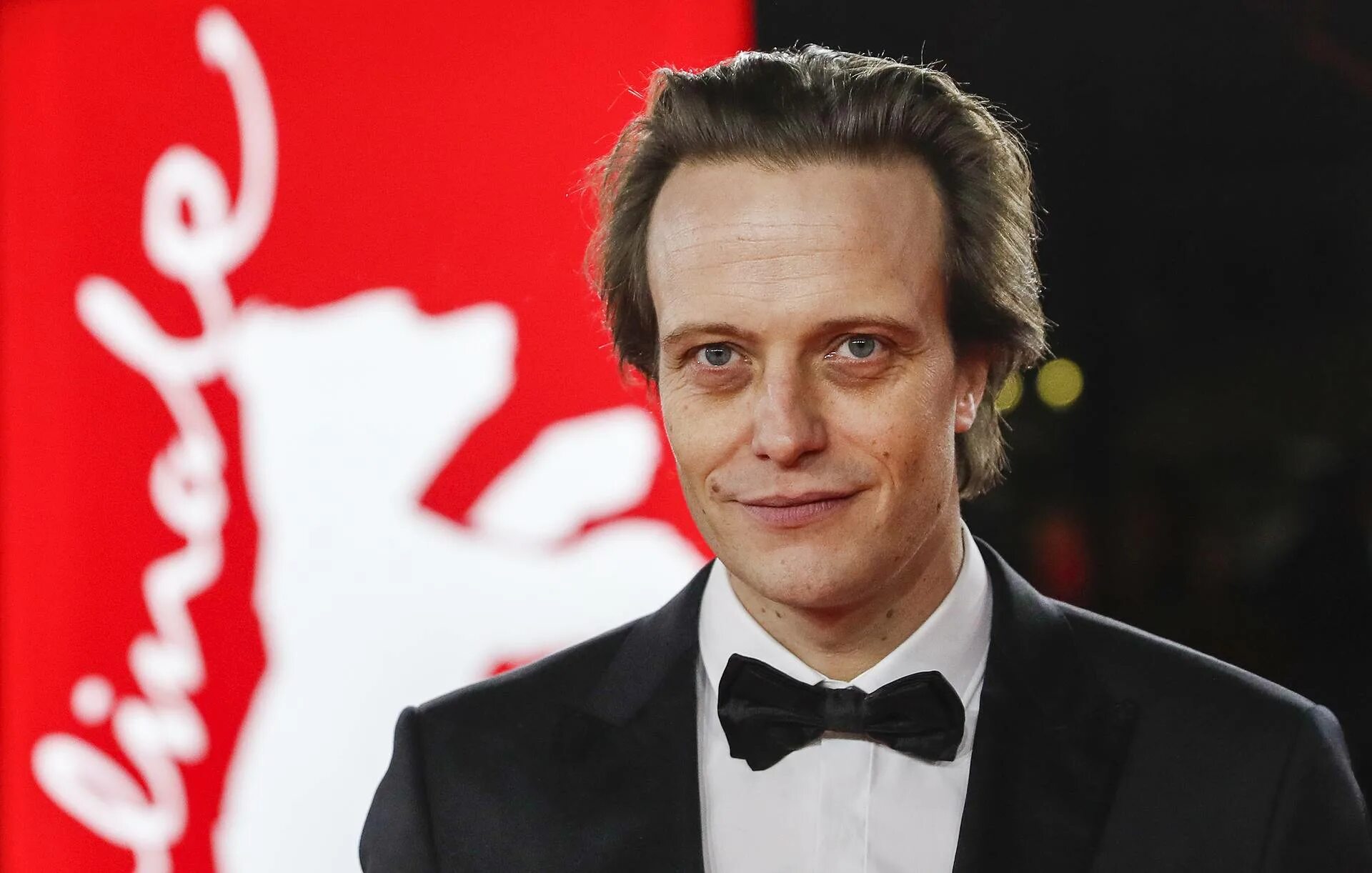 Аугуст диль актер. Аугуст диль актер. Августом дилем. August diehl воланд. Аугуст диль воланд.