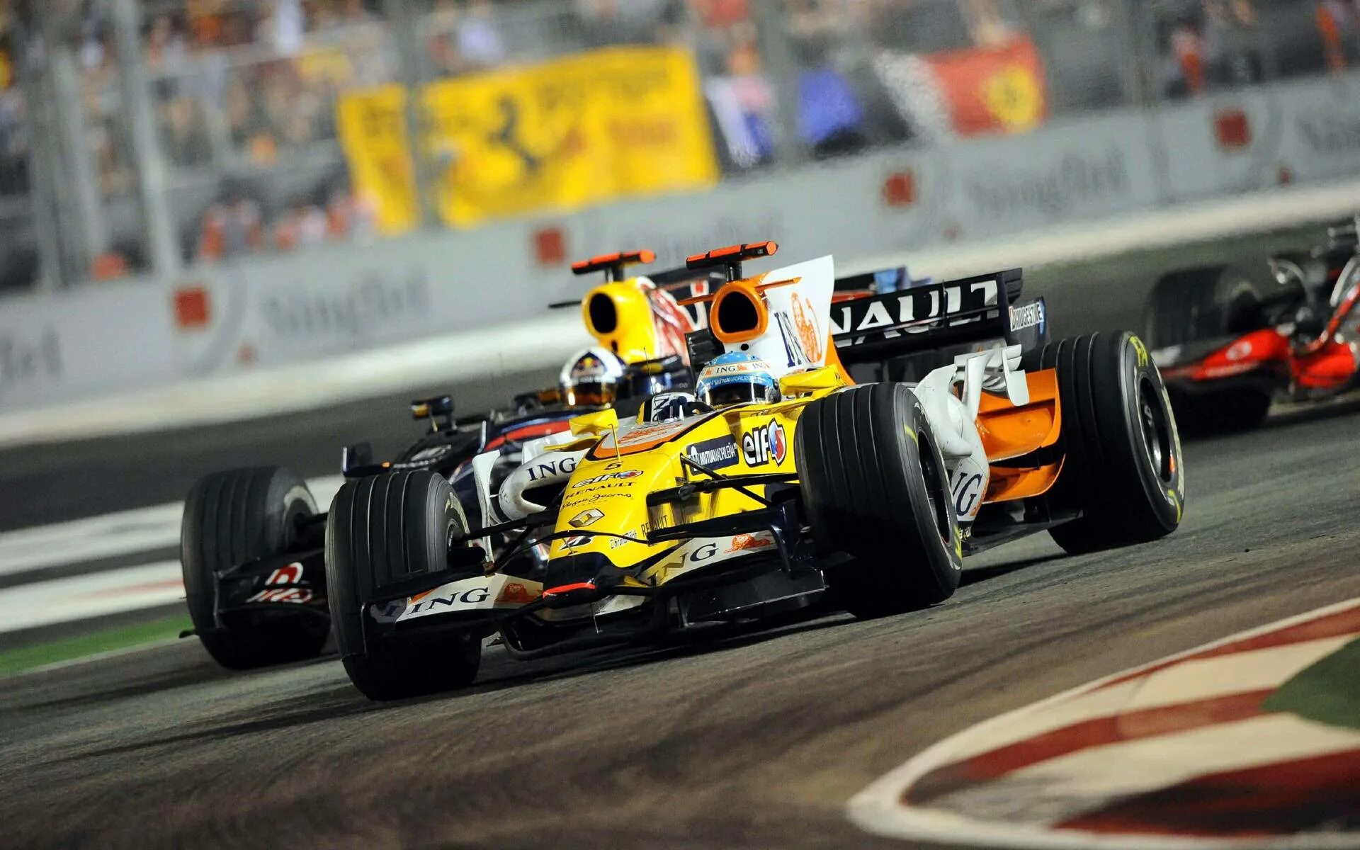 Формула 1 гонка 2 этап. Алонсо f1. Renault Alonso f1. Фернандо Алонсо Болид. Renault f1 2008.