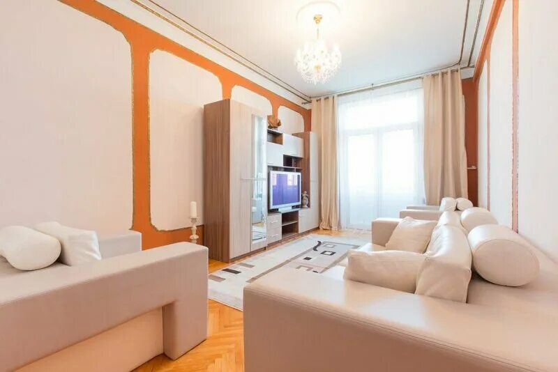 квартира люкс в центре москвы. обычная московская квартира. квартира на тверской однокомнатная. съемная квартира. апартаменты бизнес класса.