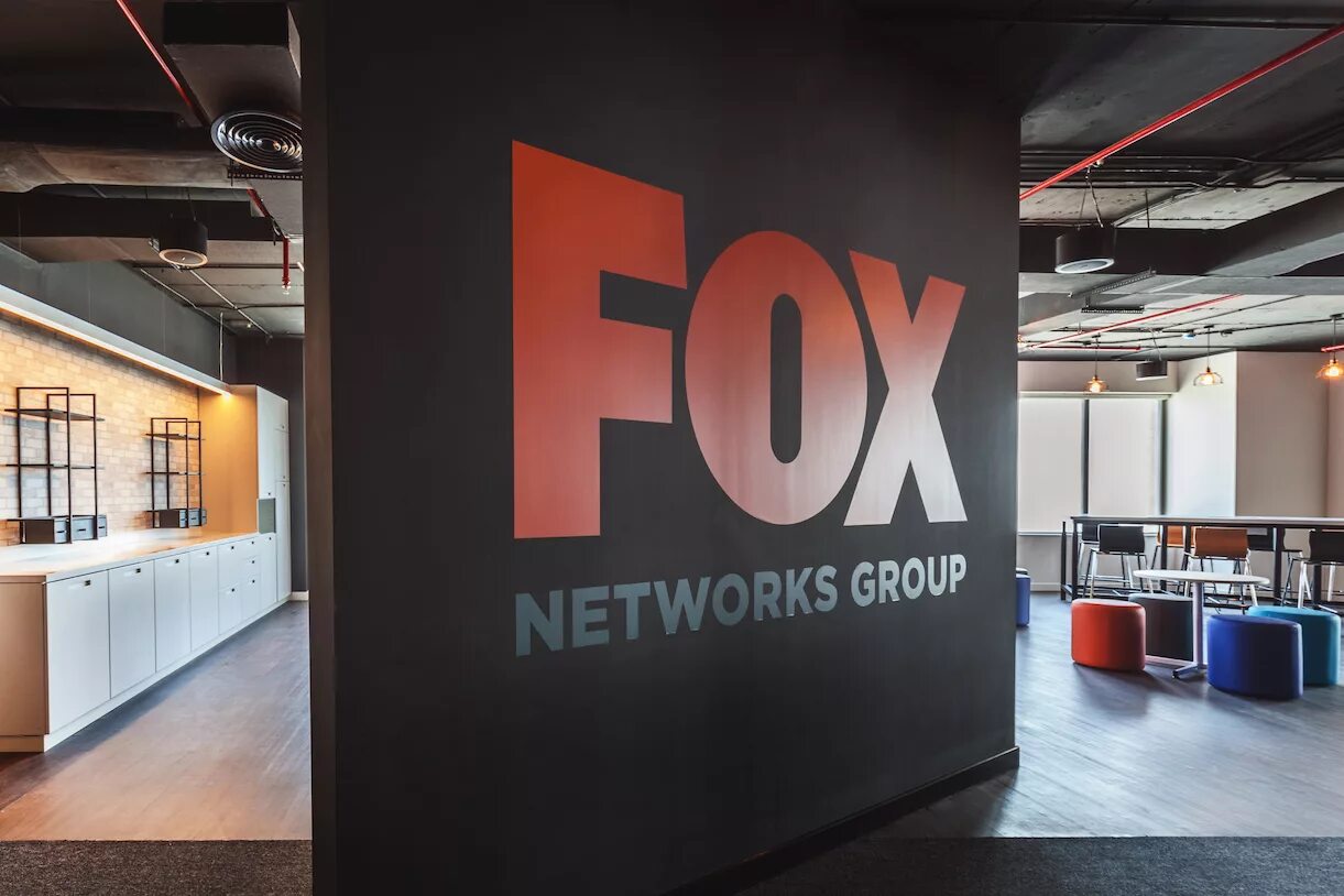 Fox сеть. Fox Networks Group. Телеканал Fox Network. Fox Networks Group Asia. Fox Networks Group Russia.