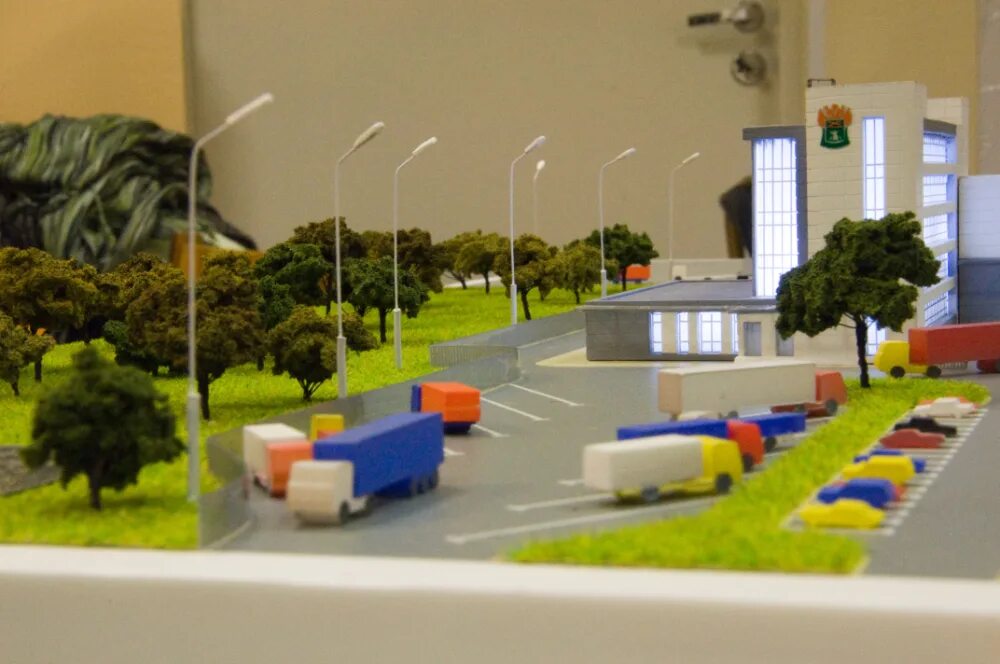 Макет склада своими руками. Работа с макетами. Работа с макетами. Архитектор макетчик. Архитектор макетчик.