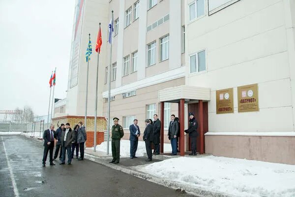 Вперед, юнармейцы!": в центре "Патриот" школьники Татарстана выберут самых метки