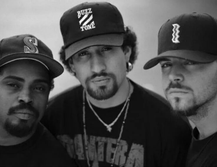 Короли школы сайпресс. Cypress hill в молодости. Группа cypress hill. Cypress hill хип-хоп группа. Короли школы сайпресс.
