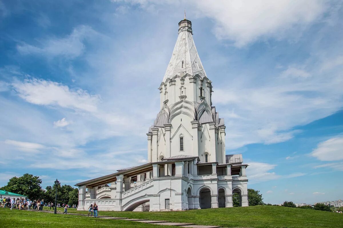 Коломенская церковь в каком веке