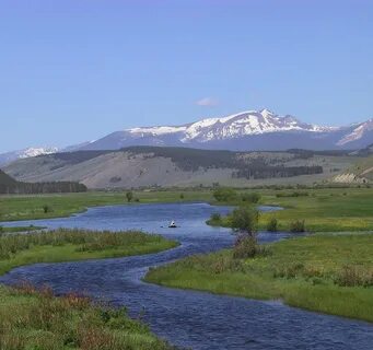 Hole river