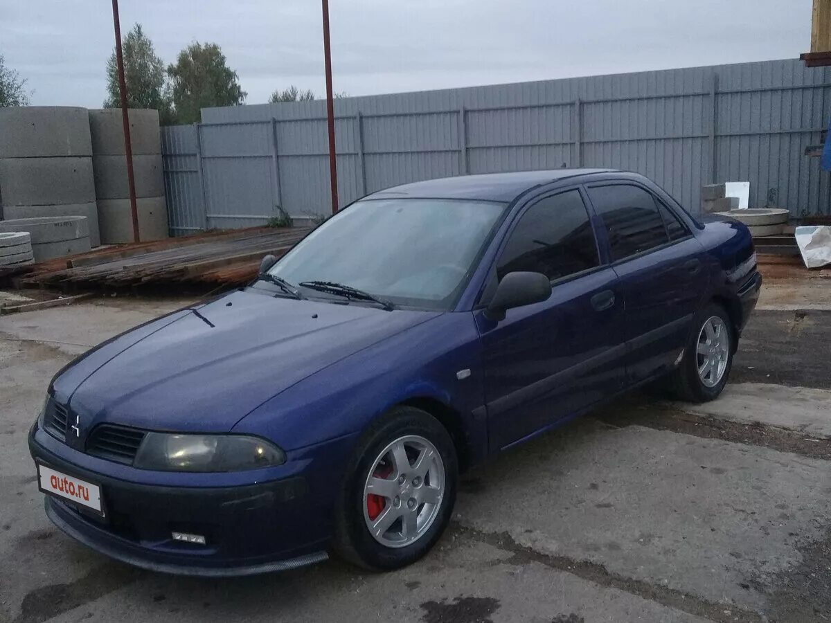 Mitsubishi Carisma 2003 синий. Mitsubishi Carisma 2001 седан. Каризма Митсубиси 2002 седан. Митсубиси Каризма 2002 1.6. Купить на каризму 1.6