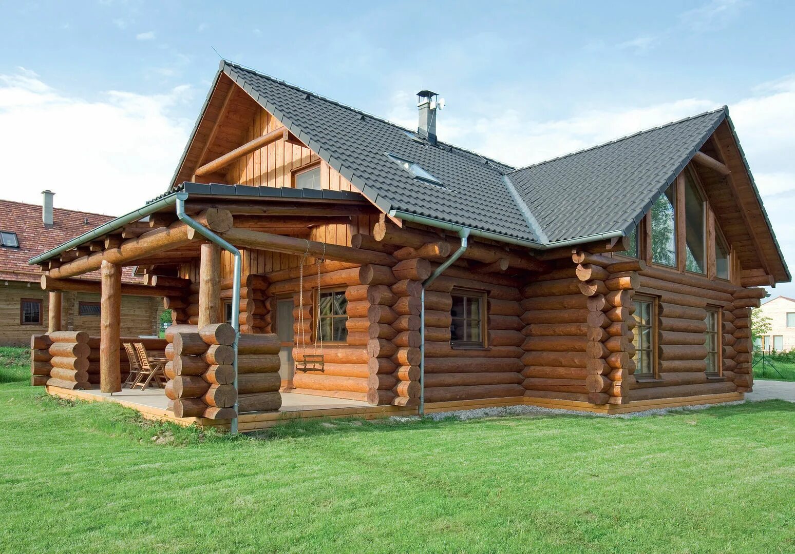 Сруб м. Маленький домик из оцилиндрованного бревна. Одноэтажный сруб терем. Домик из оцилиндрованного бревна кедр. Сруб м.