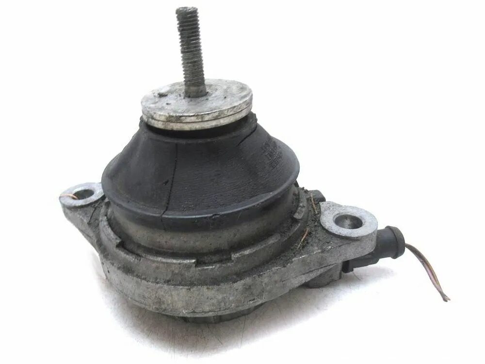 4. Подушка двигателя ауди а 6 ц 5. Подушка двигателя ауди а6 с5. Подушка крепления двигателя audi a6. Передняя подушка двигателя ауди а6 с5 2.