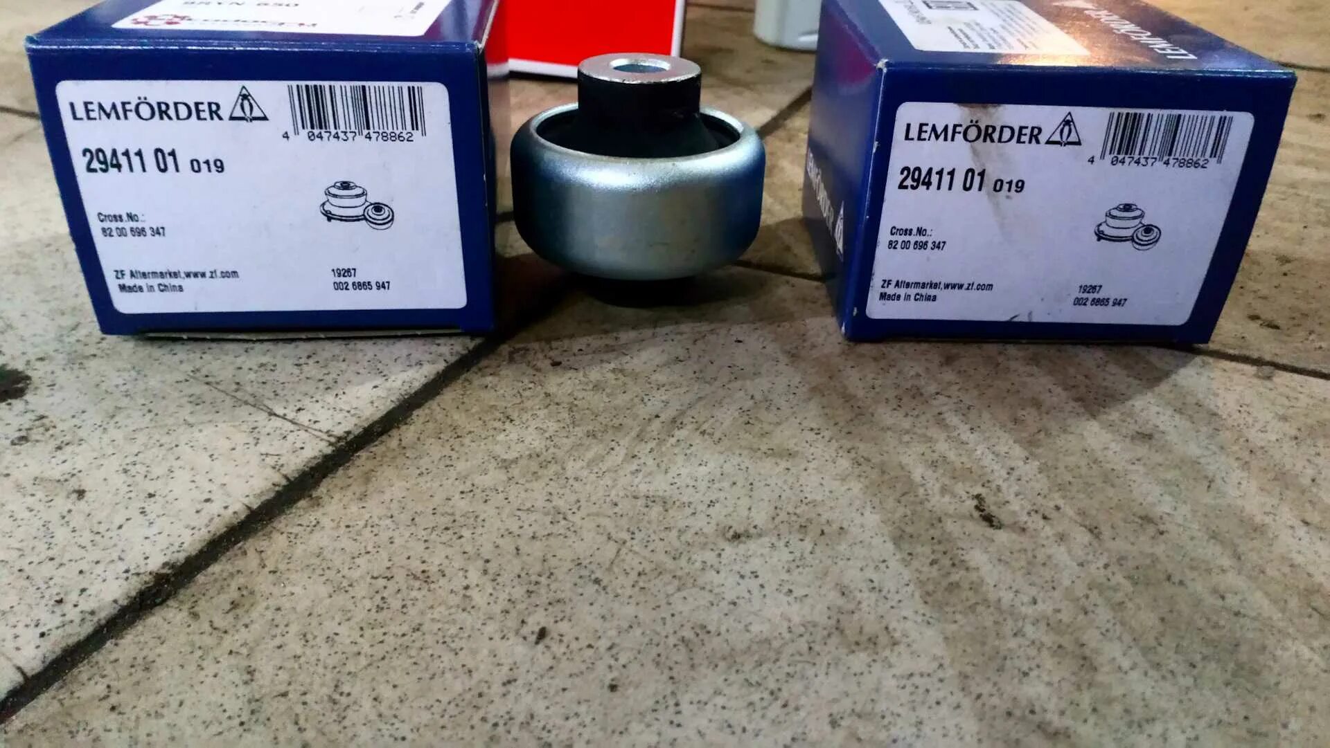 Сайлентблок задний переднего рычага ниссан. Сайлентблок переднего рычага ниссан ноут. сайлентблоки передних рычагов ниссан ноут 1.6. сайлентблоки рычага ниссан ноут 1.6. сайлентблоки ниссан ноте 1.6.