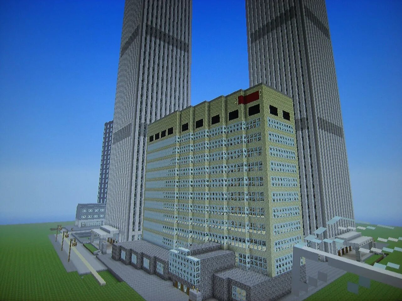 Втц 1 в майнкрафт. Тц в майнкрафте. Небоскреб всемирный торговый центр сша в майнкрафте. Всемирный торговый центр 2001 в майнкрафте. Кайан тауэр майнкрафт.