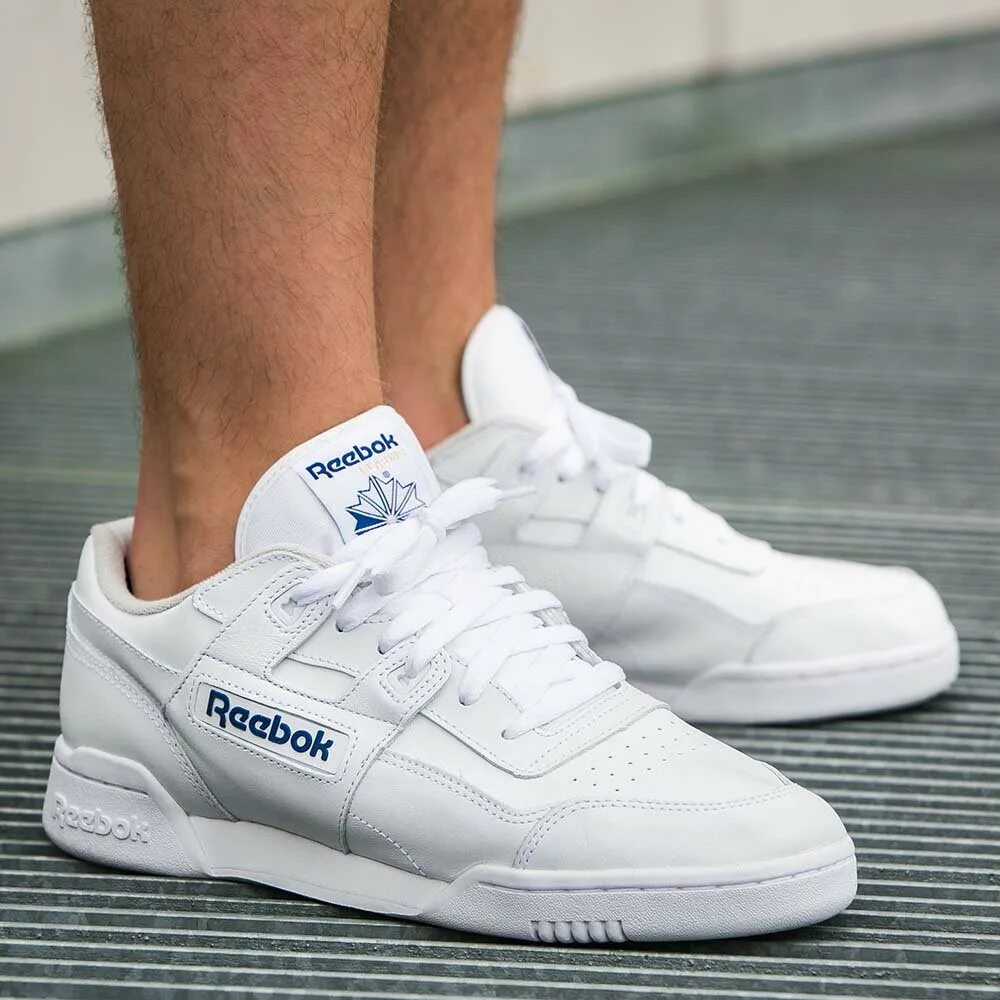 Купить рибок классика. Reebok Workout Classic. Reebok Workout Plus White. Reebok Classic Workout Plus. Кроссовки Reebok Workout Plus.