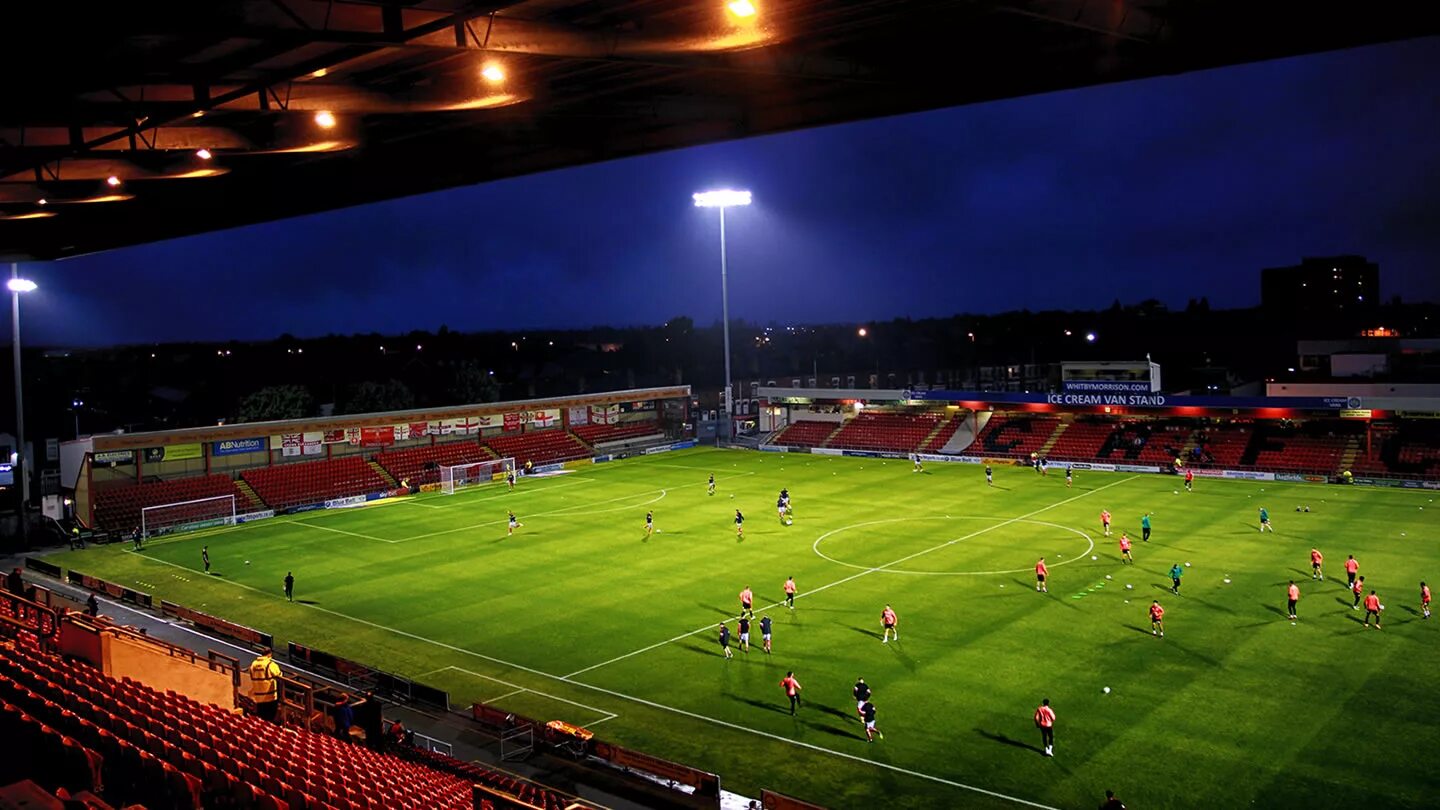 Александров стадион. Стадион Crewe Alexandra. Alexandra Stadium.