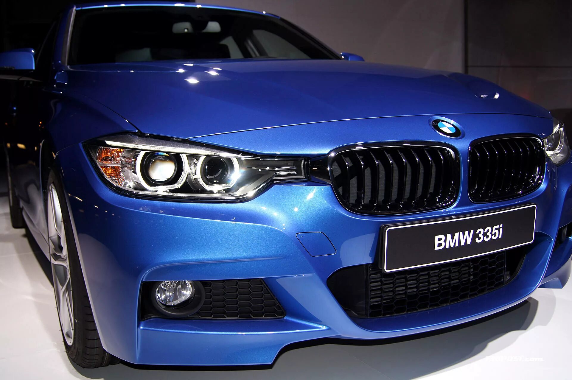 Ноздри бмв. Ноздри бмв f30. черные ноздри bmw f30. ноздри бмв f30 оригинал. бмв ф30 м ноздри.